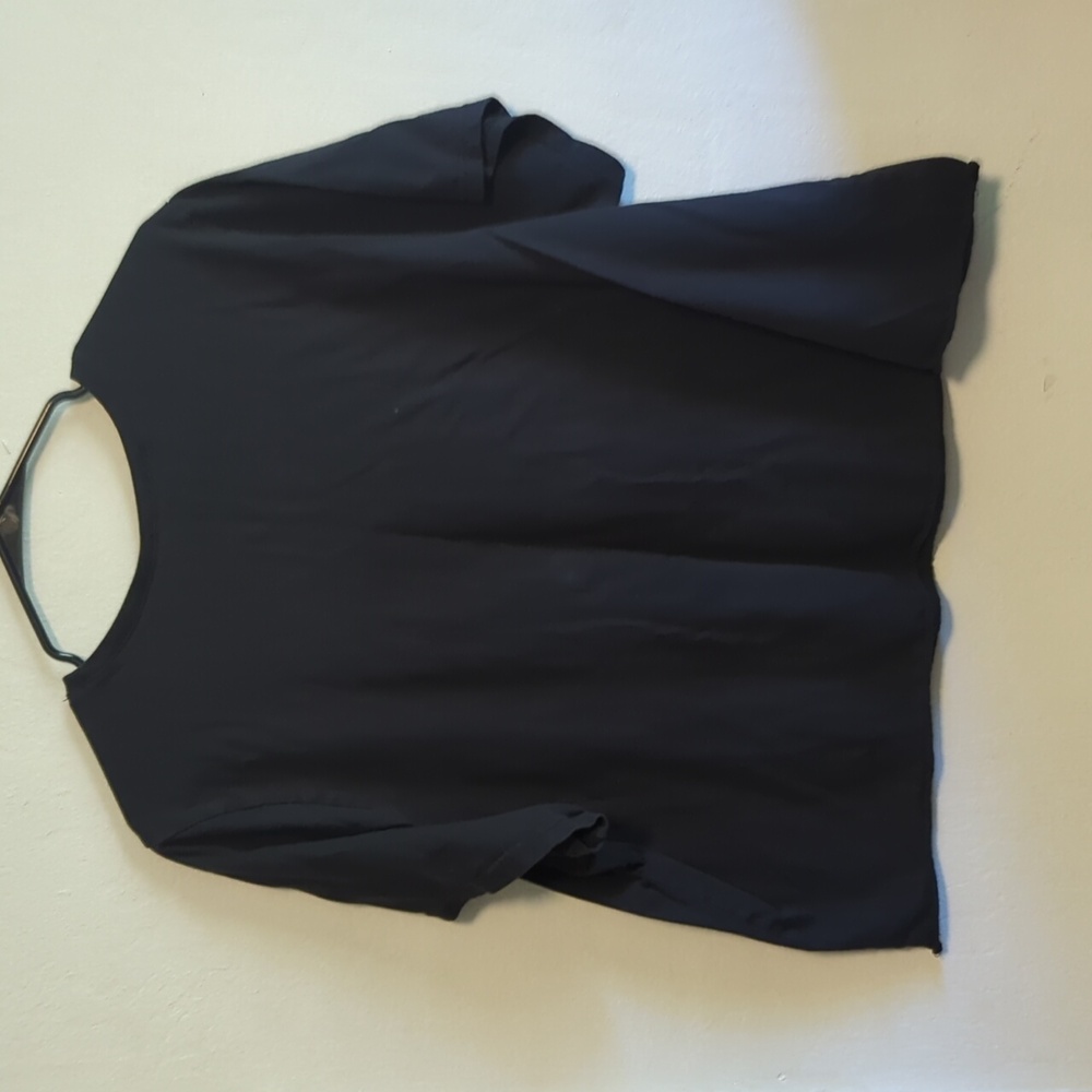 Friends cropped top - Picture 2 of 3